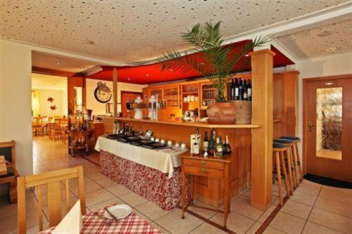 Hotel Restaurant Adler Вестаузен Экстерьер фото