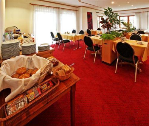 Hotel Restaurant Adler Вестаузен Экстерьер фото