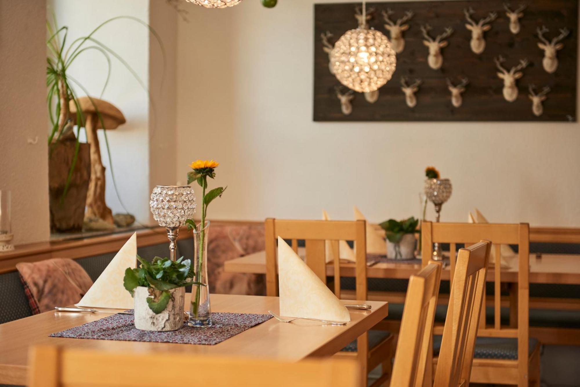 Hotel Restaurant Adler Вестаузен Экстерьер фото