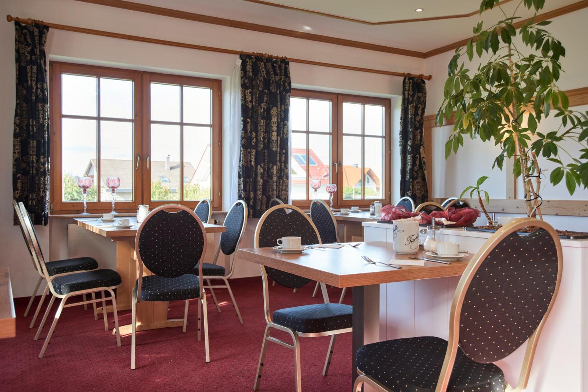 Hotel Restaurant Adler Вестаузен Экстерьер фото